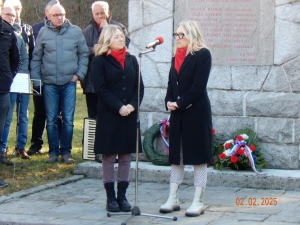 Spominska slovesnost v Dovcah pri Komnu