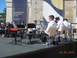 Cerje Vseslovensko zborovanje za mir