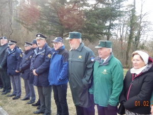 Spominska slovesnost v Dovcah pri Komnu