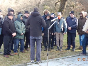 Spominska slovesnost v Dovcah pri Komnu