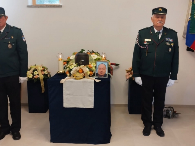 Častna straža OZVVS Kras Brkini Sežana