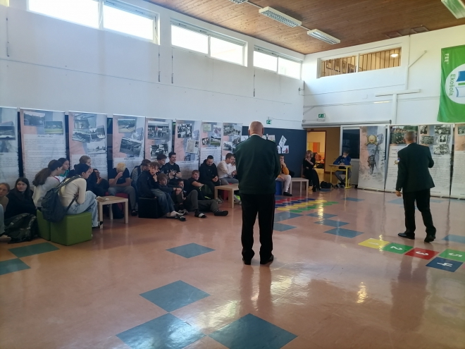 Razstava in predavanje o osamosvojitveni vojni 91