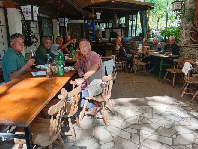 Druženje ob zaključku akcije, urejanja 